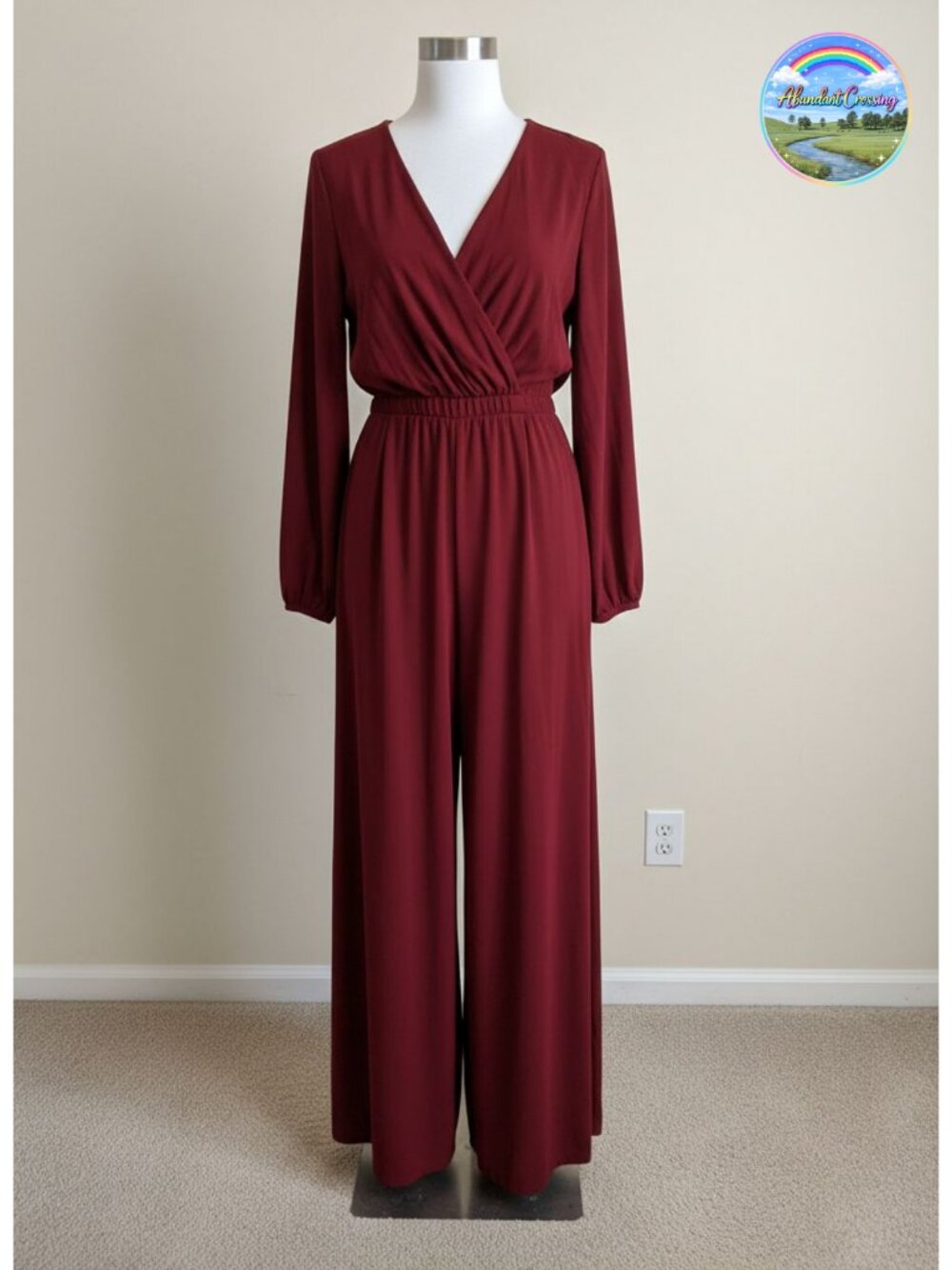 Long Sleeve V Neck Wide Leg Jumpsuit with Pockets & Keyhole Back
